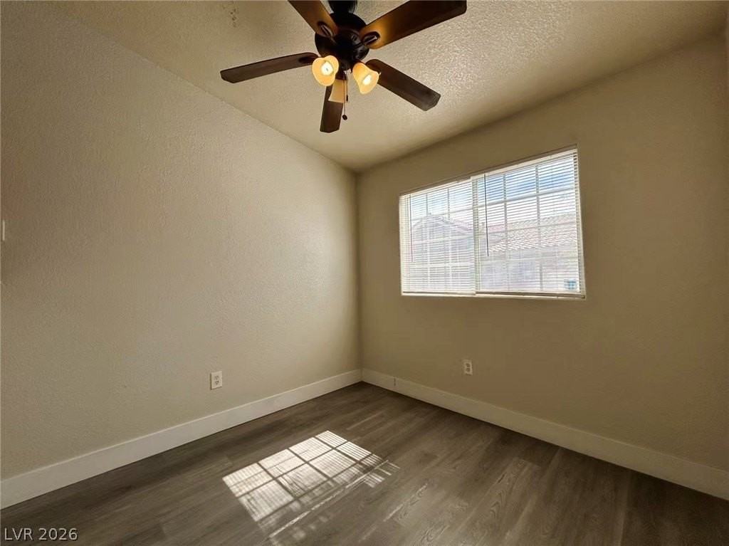 4730 E Craig Rd #2094 - Photo 7 of 20