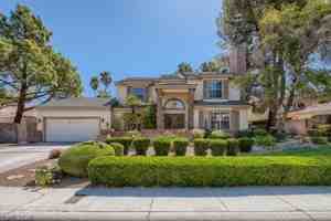 featured image of 38 Hummingbird Ln