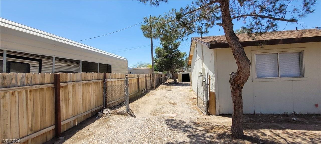 4341 San Mateo St - Photo 6 of 38