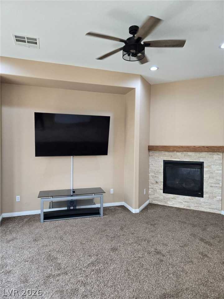 9152 Worsley Park Pl - Photo 7 of 30