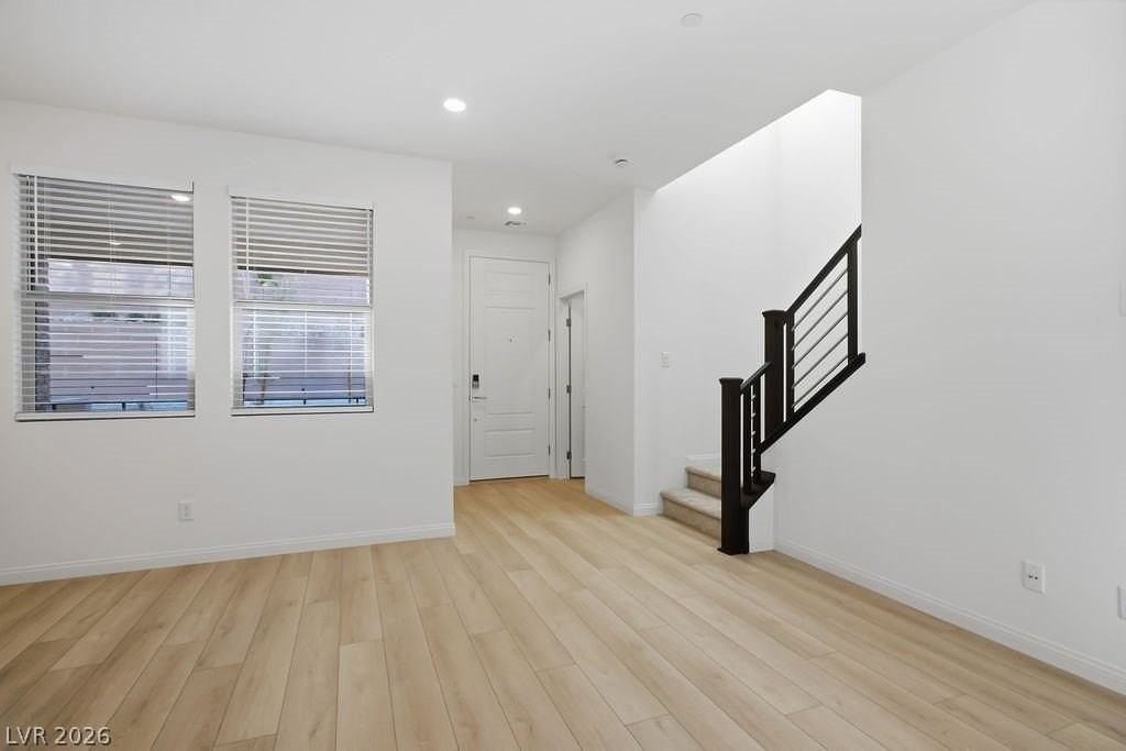 115 Cinder Cone Ln - Photo 3 of 21