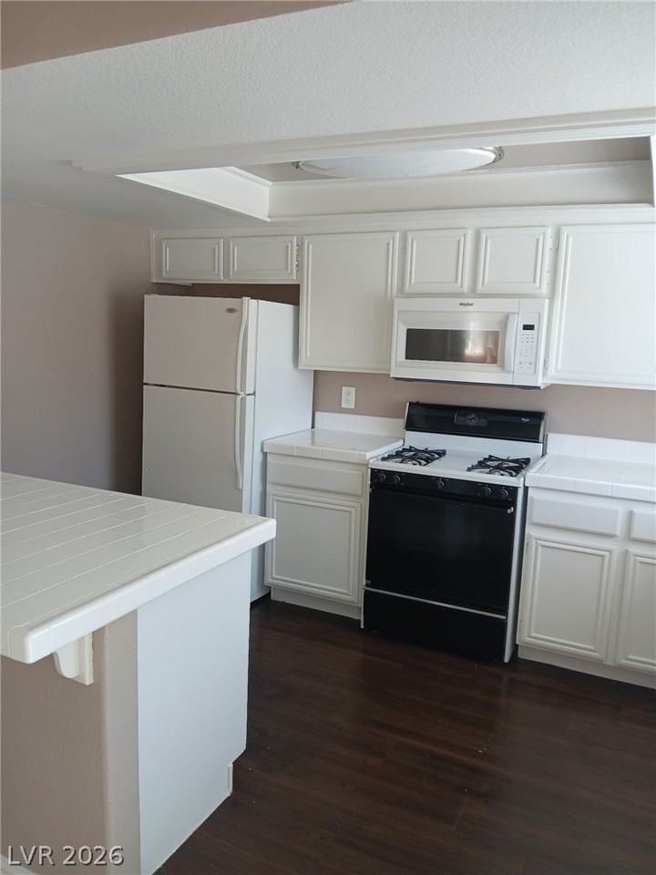 1851 Hillpointe Rd #1722 - Photo 4 of 14