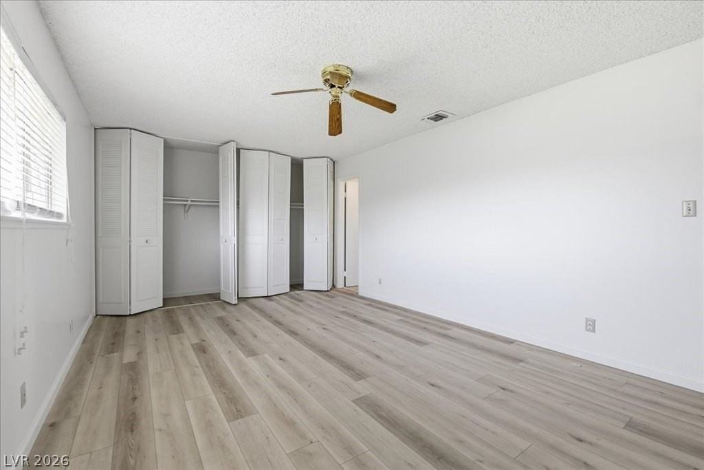 210 Greenbriar Townhouse Way - Photo 3 of 15