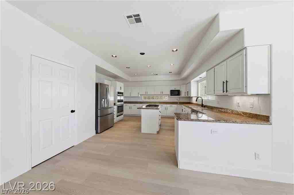 5424 Castle Vista Ct - Photo 6 of 18