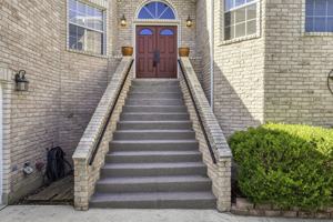 featured image of 723 Sendera St #1