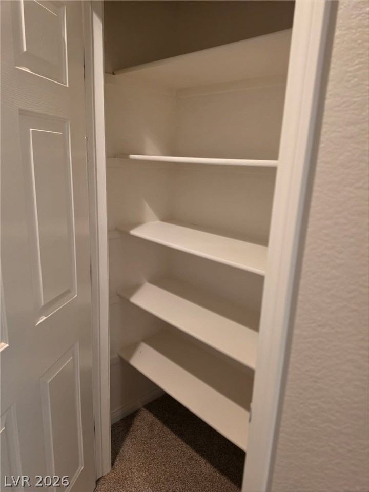 6912 Green Island Ave - Photo 4 of 12