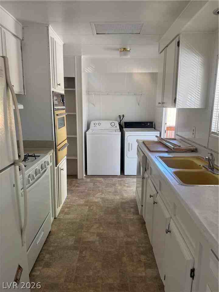1312 Monterey Dr #0 - Photo 4 of 22