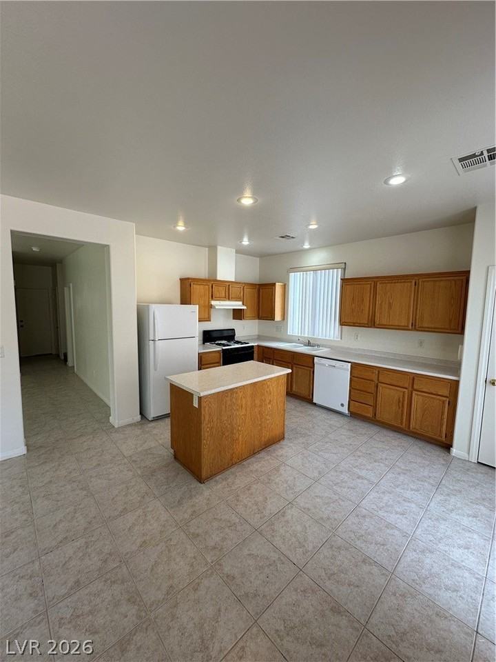 11056 Piedmont Valley Ave - Photo 3 of 30