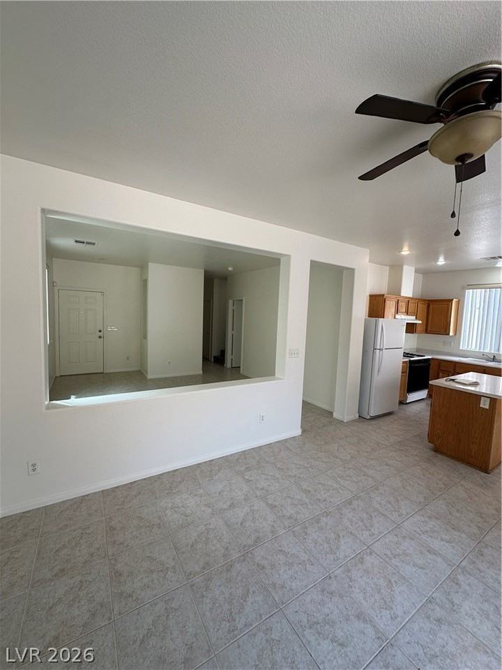 11056 Piedmont Valley Ave - Photo 7 of 30
