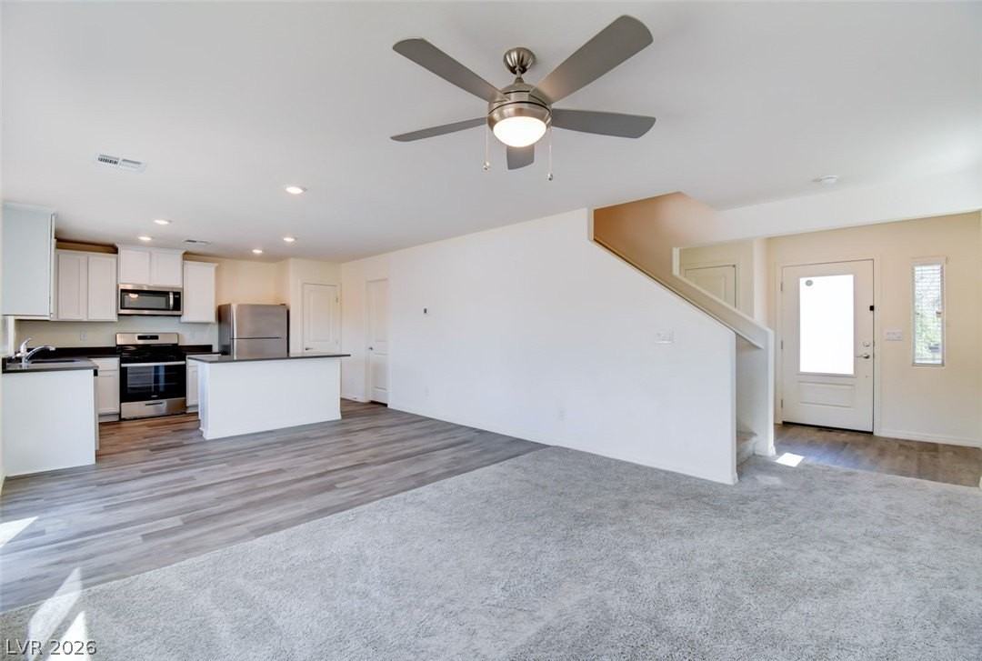 1705 Cowboy Path Ave - Photo 3 of 18
