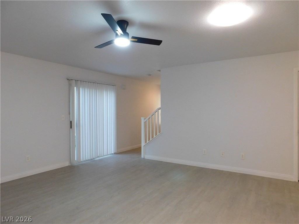 7859 Treasure Ship Ave - Photo 5 of 24