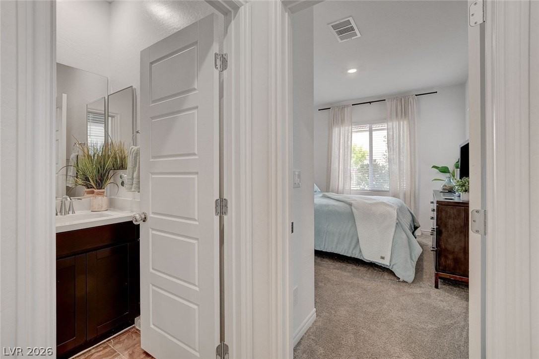 7069 Range Valley St - Photo 7 of 50