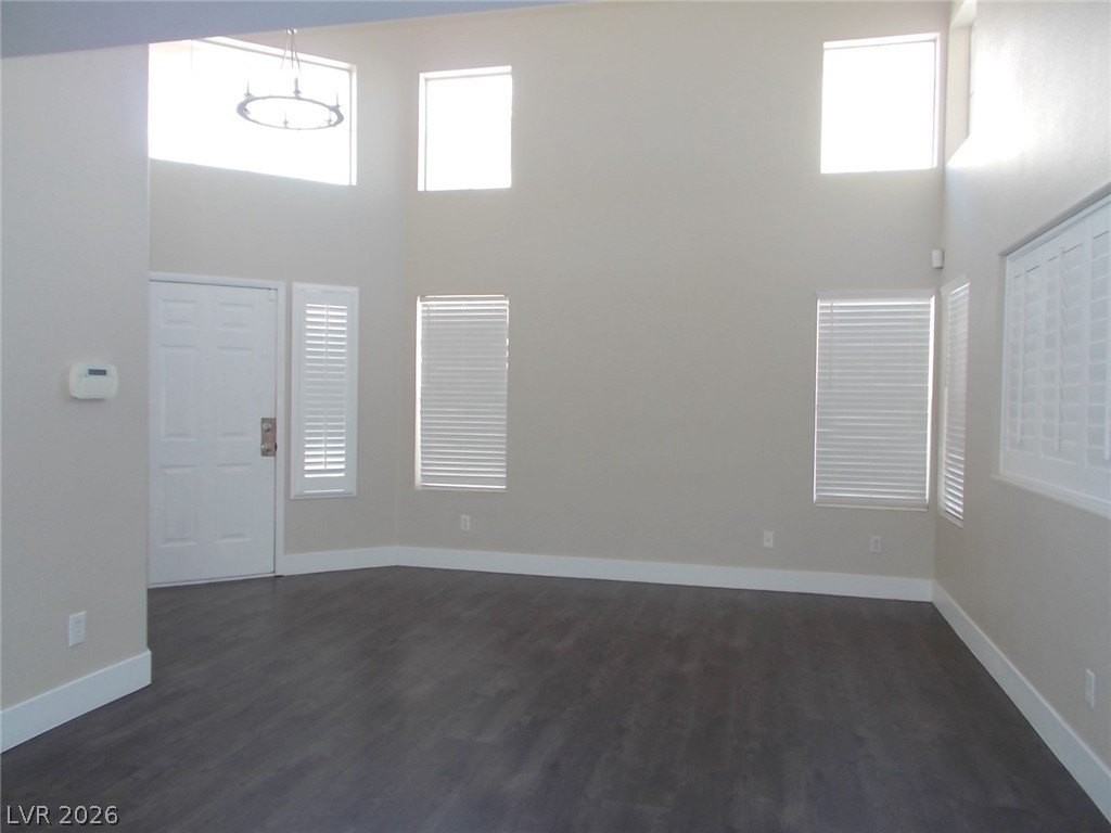 9027 Edgeworth Pl - Photo 3 of 31