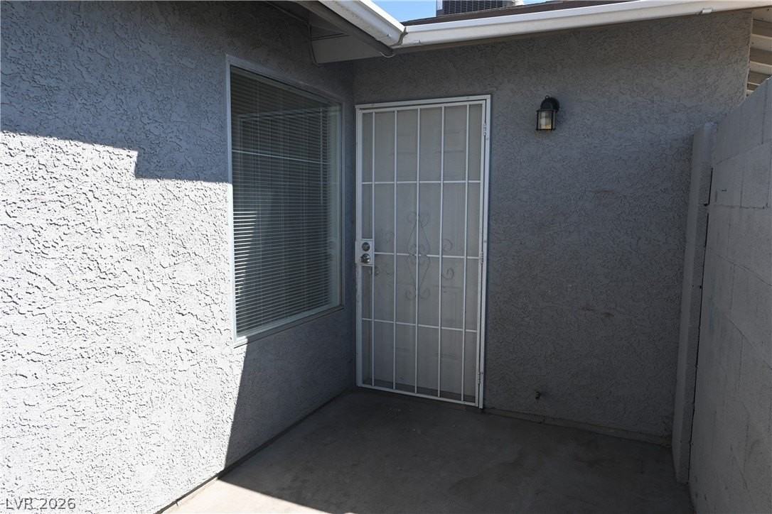 2334 N Lamb Blvd #A - Photo 3 of 19