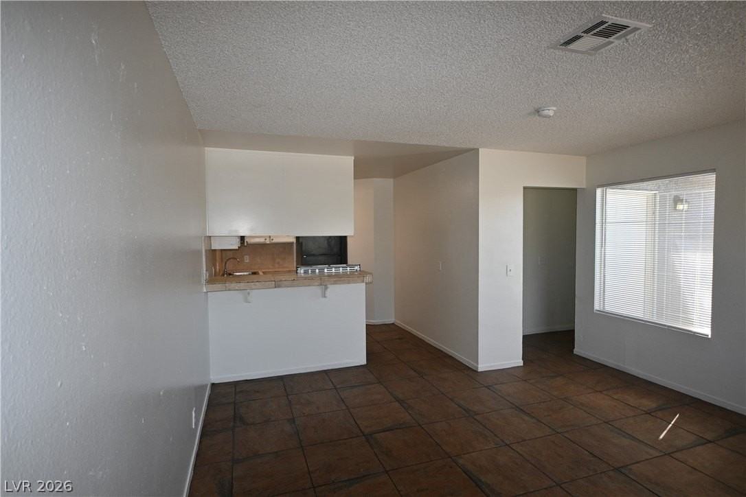 2334 N Lamb Blvd #A - Photo 5 of 19
