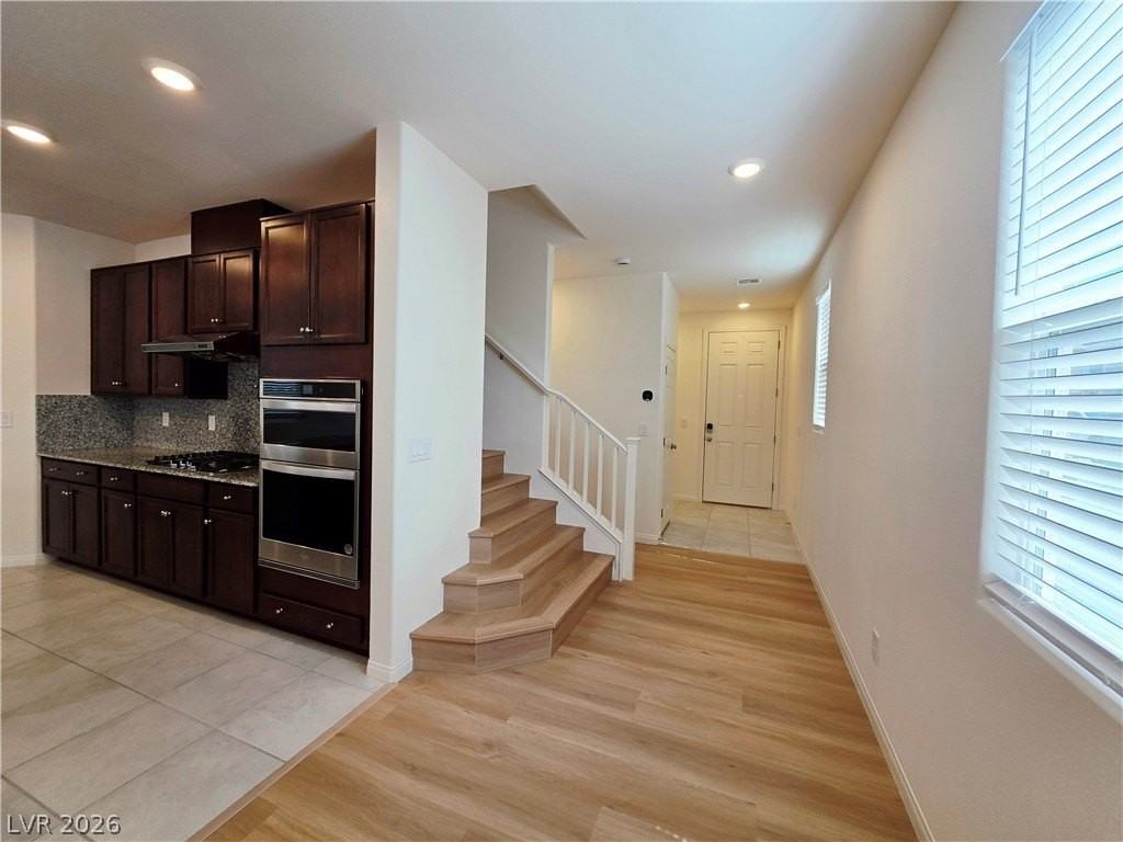5735 Holbeche St - Photo 6 of 24