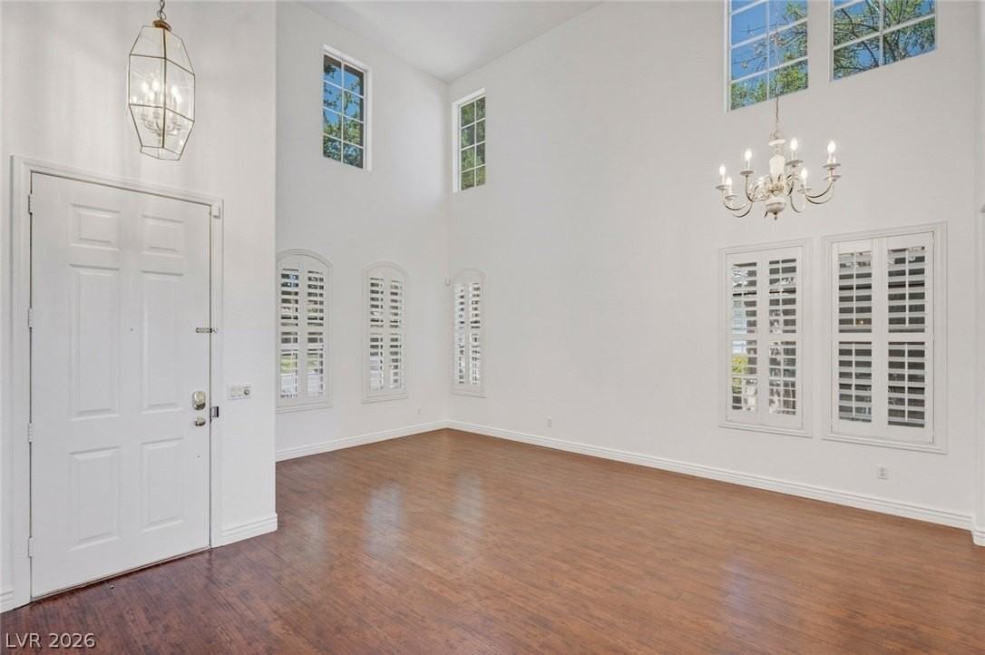 3034 Carbondale St - Photo 6 of 50