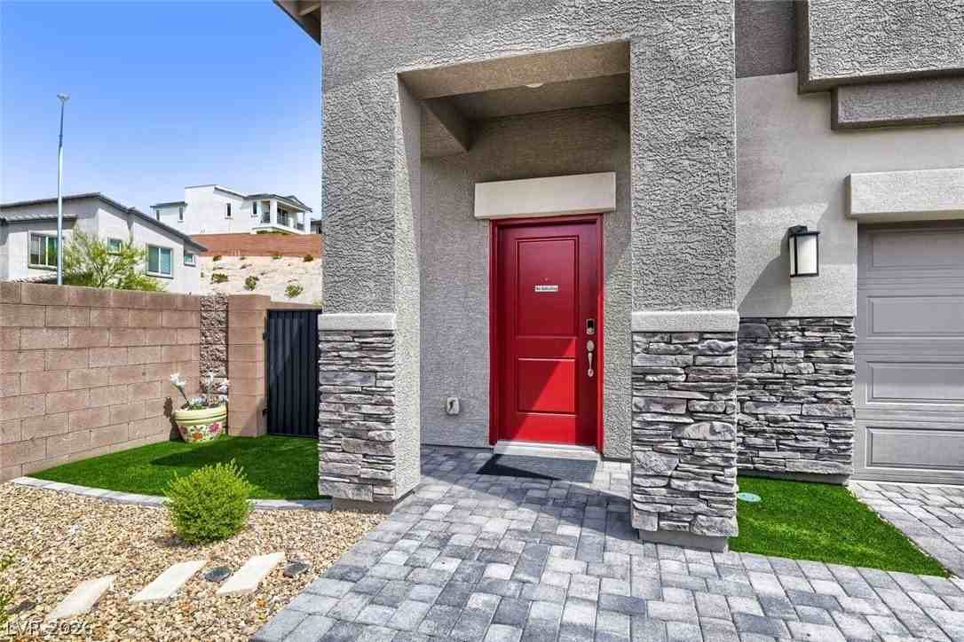 10790 Wild Parsley Ave - Photo 3 of 48