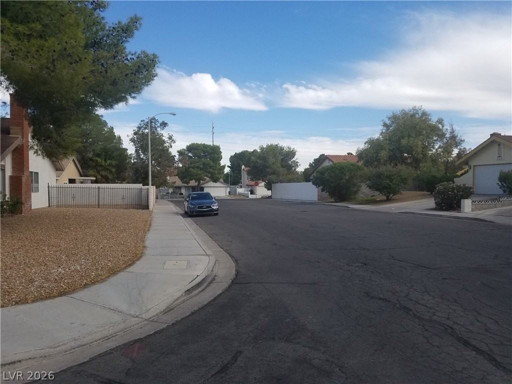 2348 Aqua Vista Ave - Photo 3 of 14