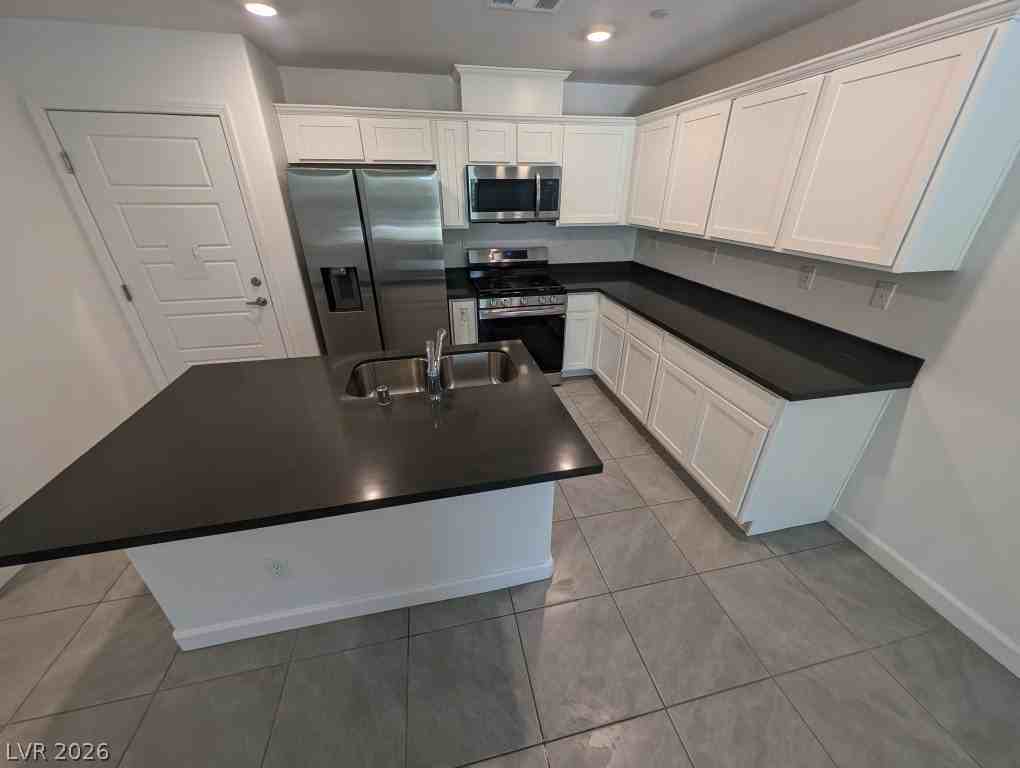 3509 Golden Chariot Ave - Photo 6 of 22