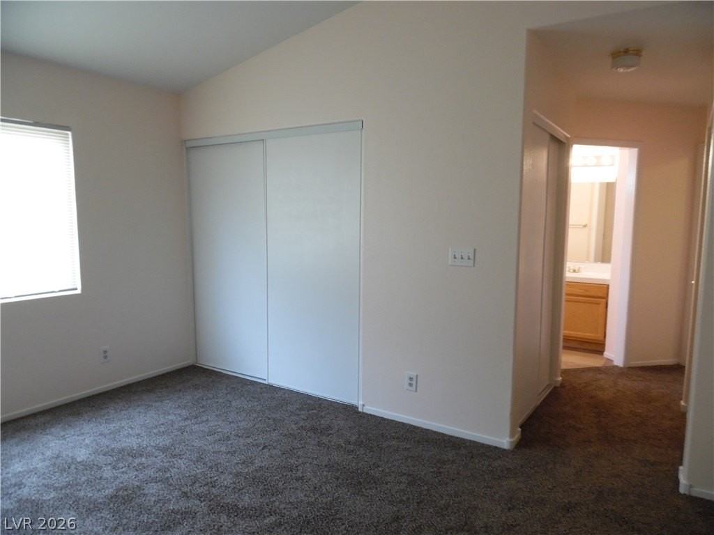 701 Gullwing Ln - Photo 7 of 18