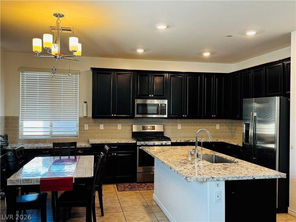 3224 Camellia Bank Ave - Photo 5 of 27