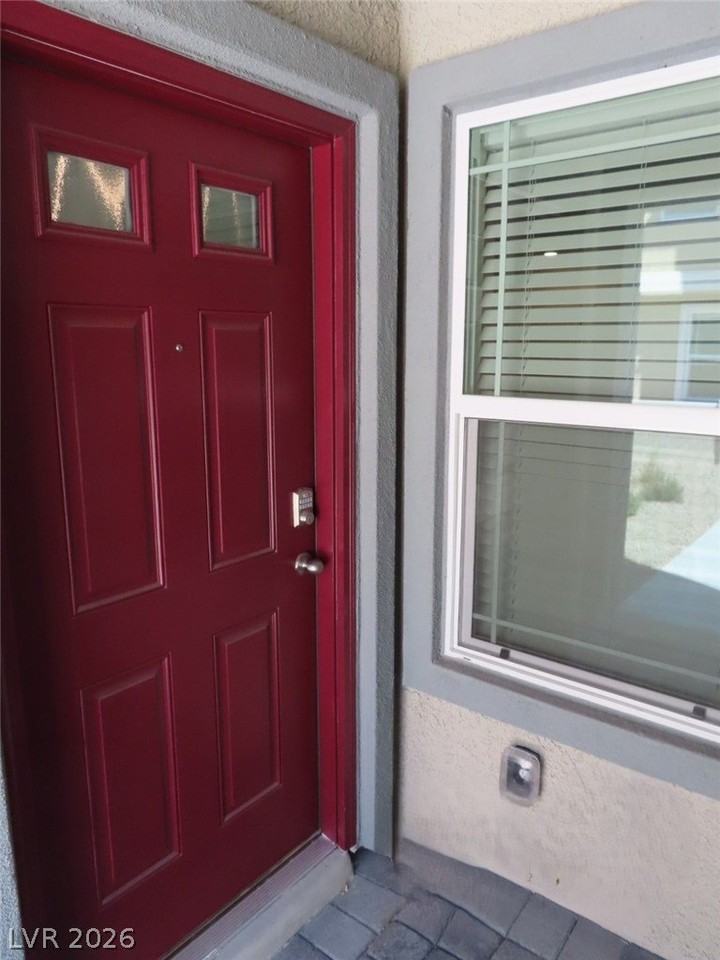 1901 Nydia Vista St - Photo 3 of 40