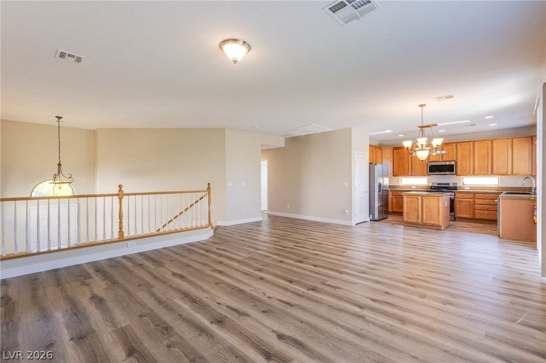 9017 Picket Fence Ave - Photo 4 of 43