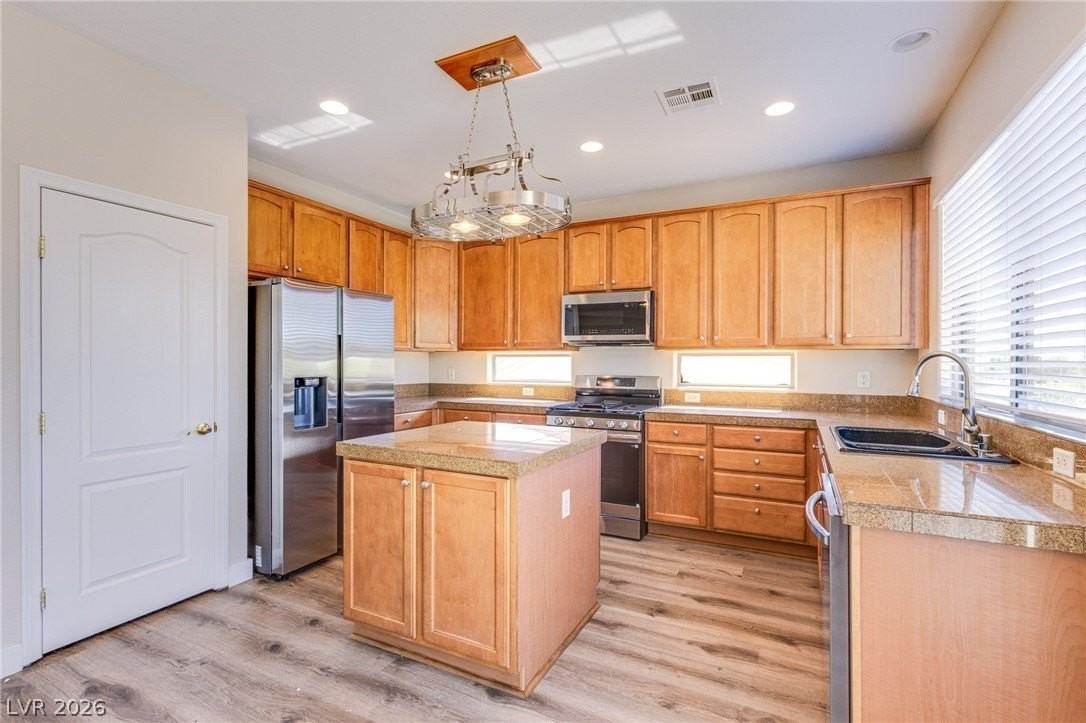 9017 Picket Fence Ave - Photo 5 of 43