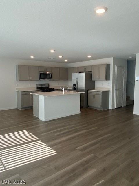 10370 Ricordi St - Photo 2 of 40