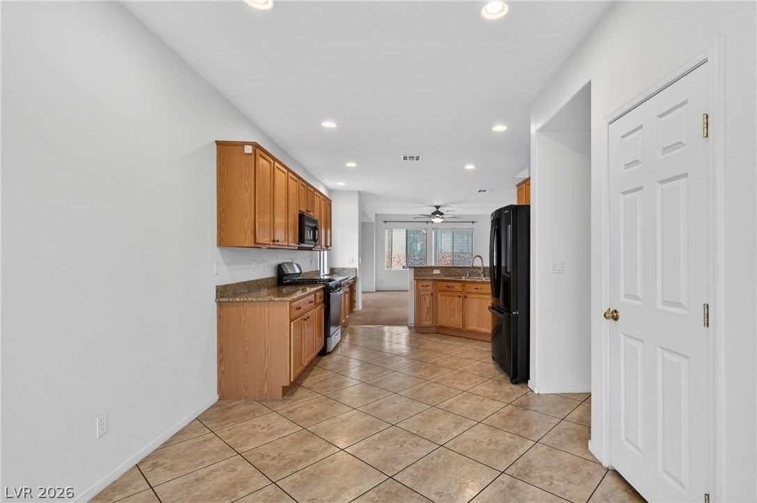 1704 Patrick Thomas Ct - Photo 7 of 42