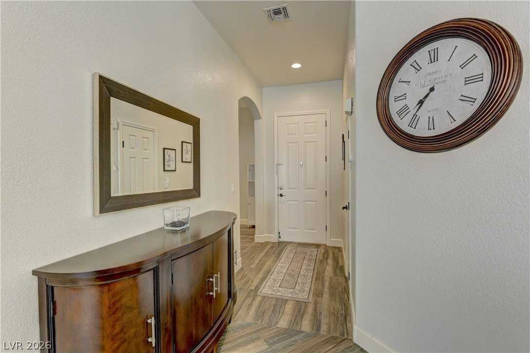 4840 Graziano Ave - Photo 5 of 26