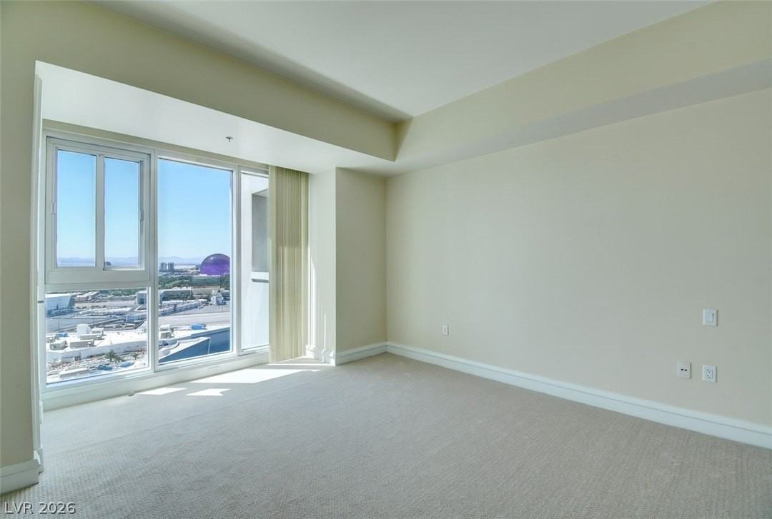 2700 Las Vegas Blvd S #2109 - Photo 7 of 17