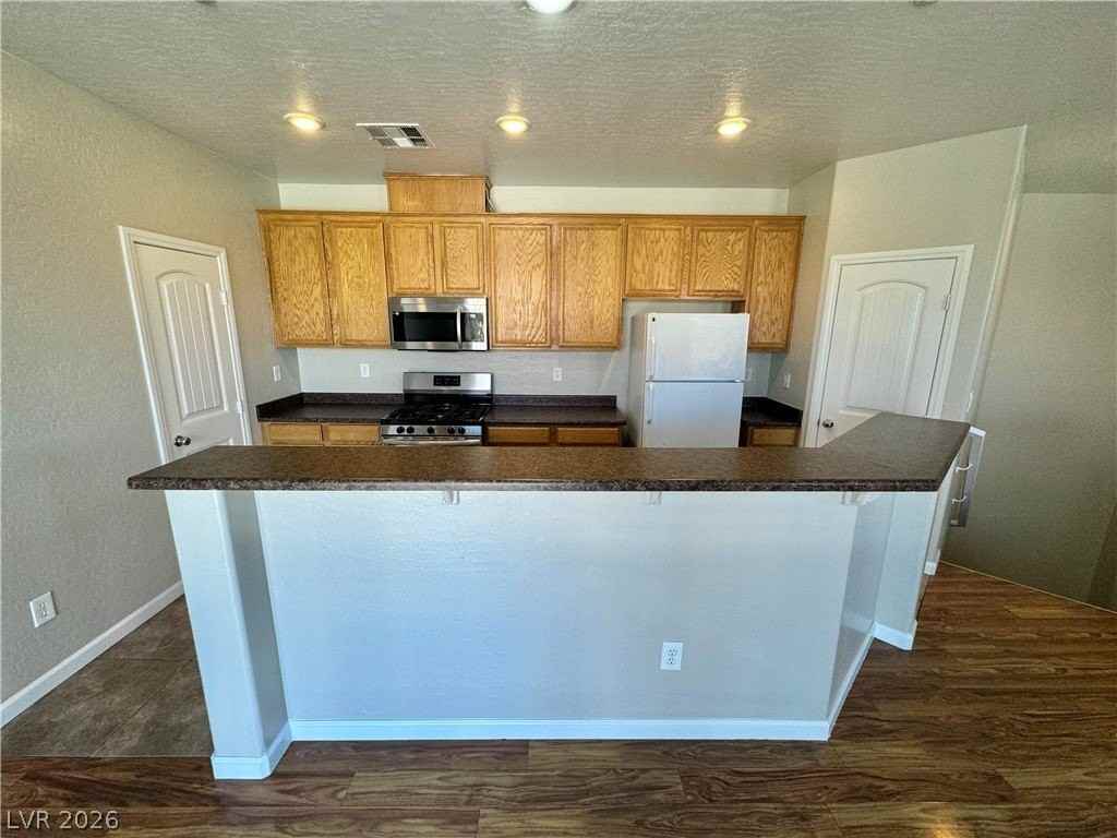 335 Clarence House Ave #103 - Photo 6 of 20