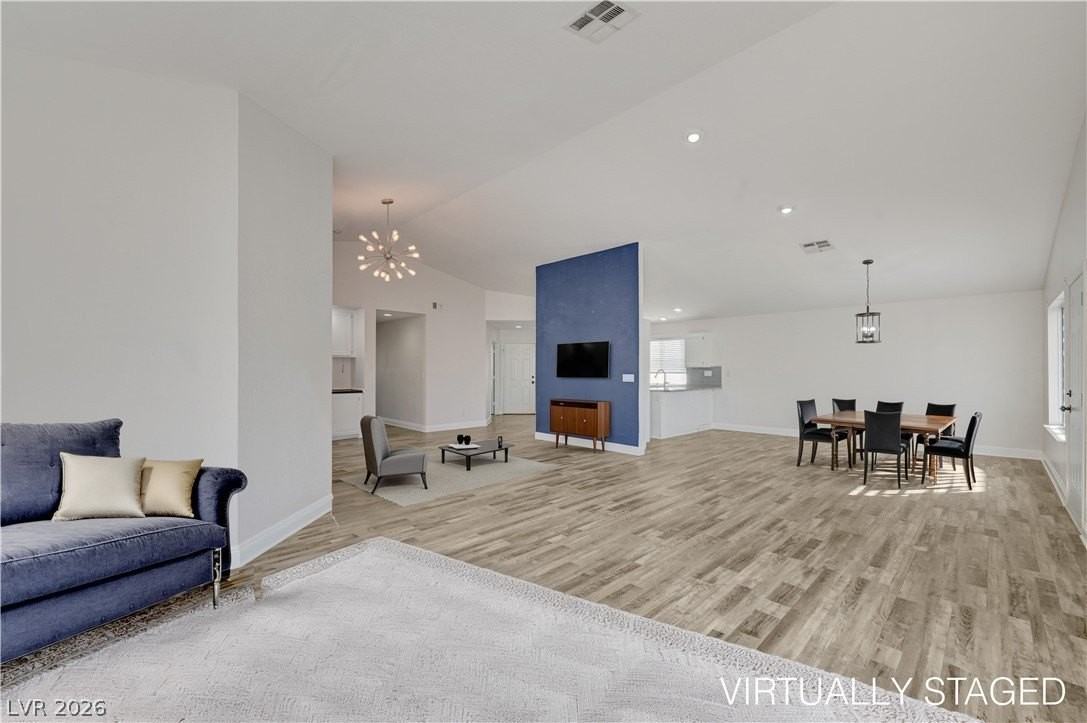9709 Horizon Hills Dr - Photo 6 of 42