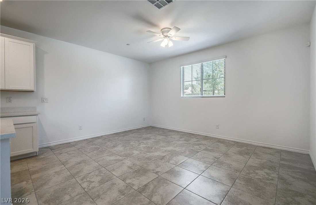 6478 Silver Estates Ave - Photo 4 of 18