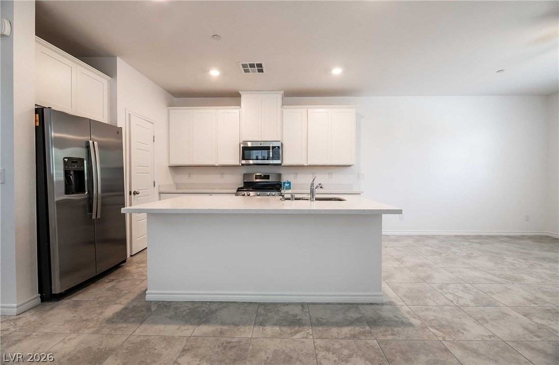 6478 Silver Estates Ave - Photo 5 of 18