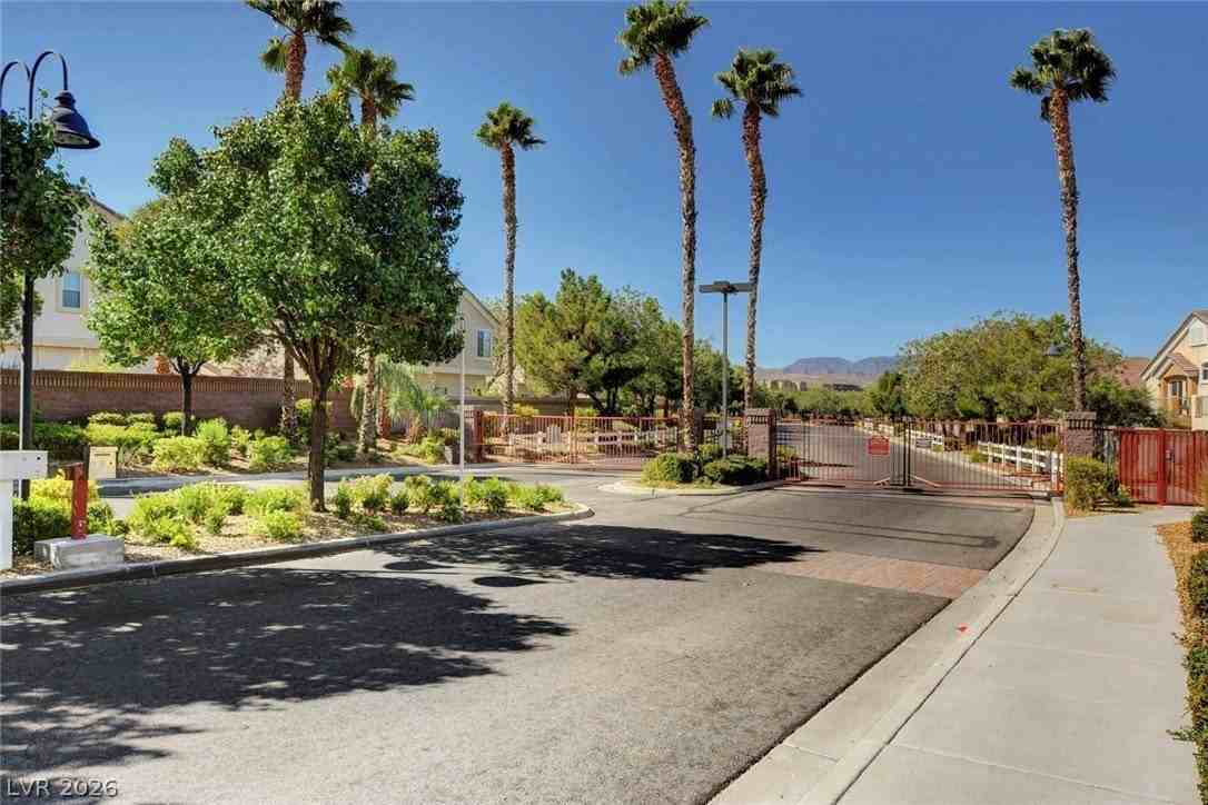 2576 Velez Valley Way - Photo 3 of 39