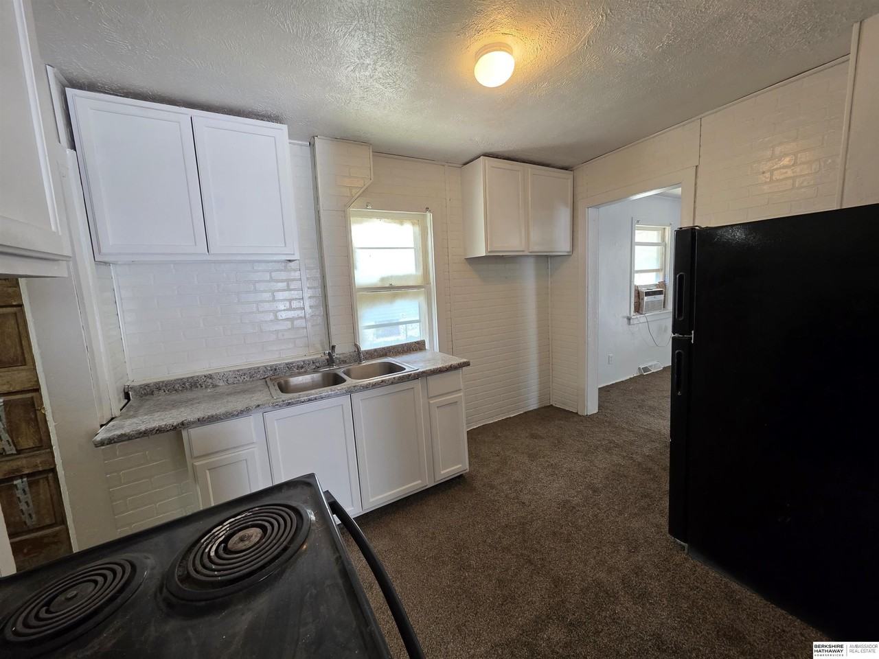 4717 N 18th St - Photo 5 of 13