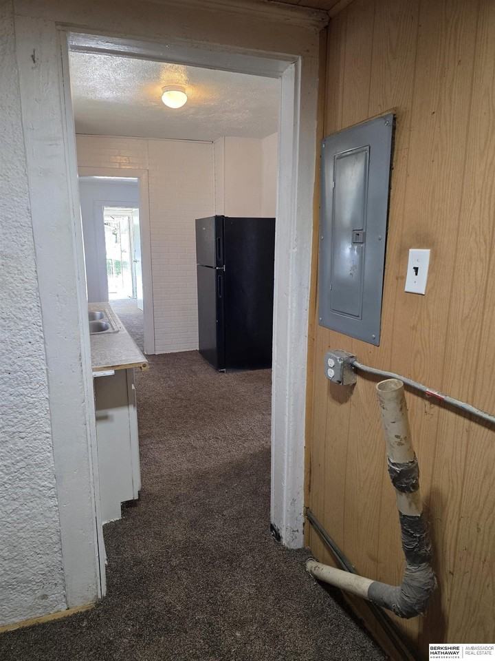 4717 N 18th St - Photo 7 of 13