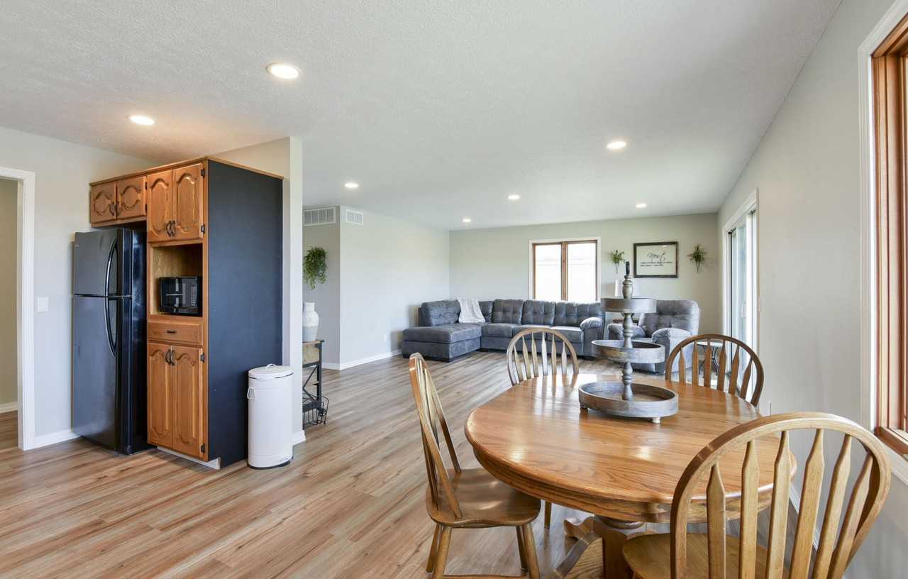 350 Campbell Point Rd #1 - Photo 7 of 18