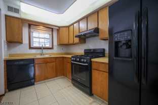 3 Jefferson Dr - Photo 1 of 1