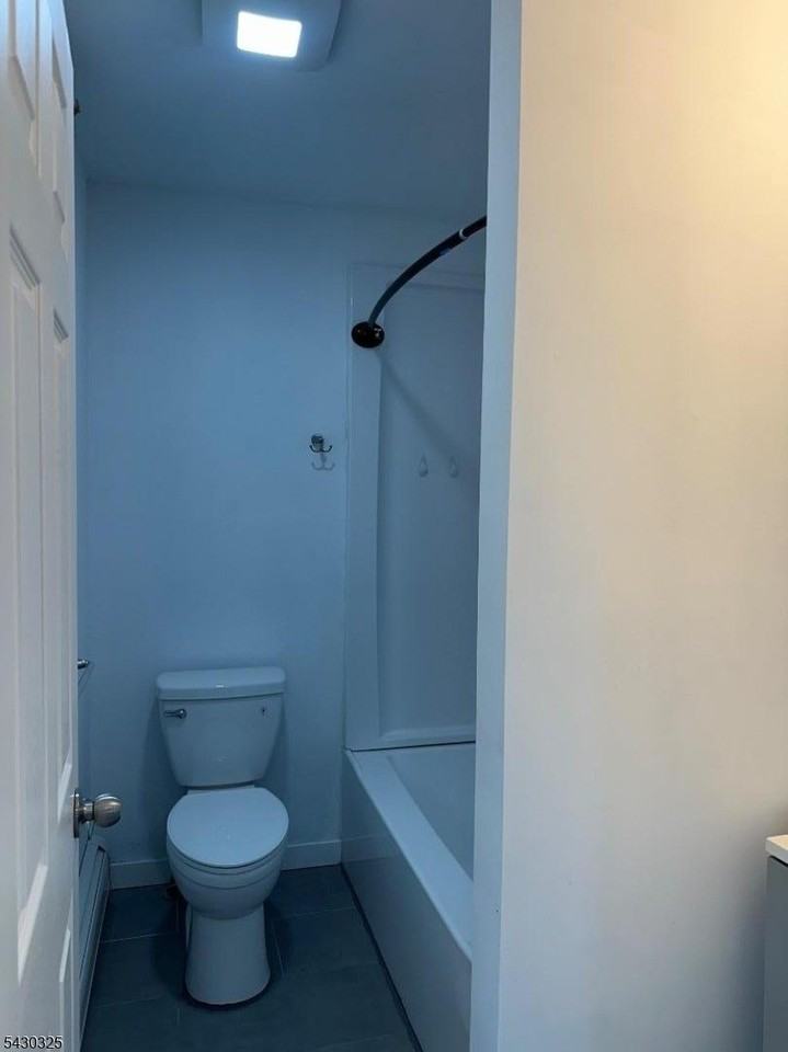 209 Sharp St #2 - Photo 5 of 5