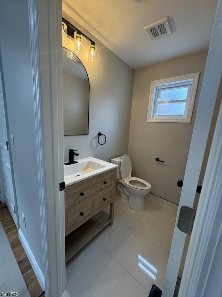 20 Maple Ave #1 - Photo 4 of 10