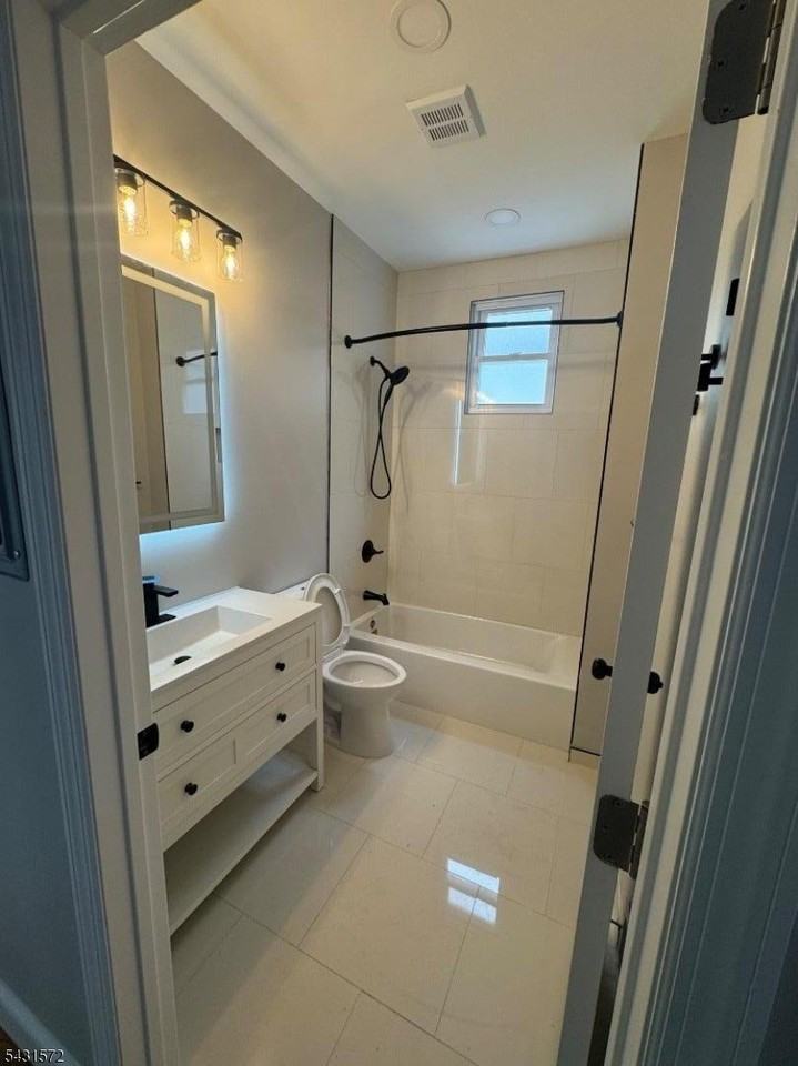 20 Maple Ave #1 - Photo 7 of 10