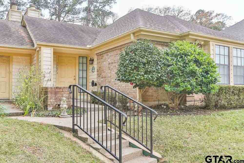 1767 Eaglewood Dr - Photo 2 of 23