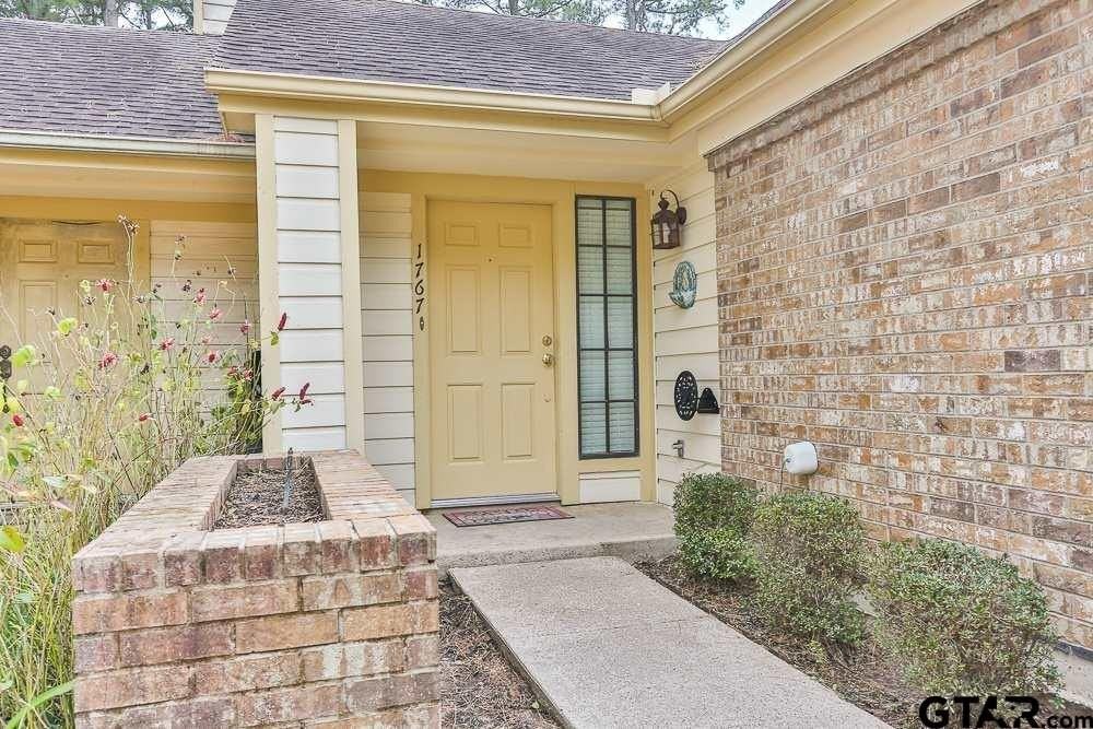 1767 Eaglewood Dr - Photo 3 of 23