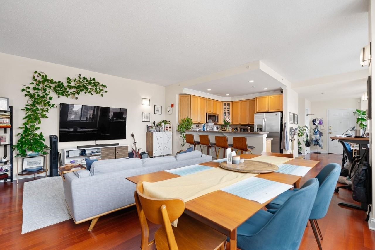311 Washington St #10A - Photo 6 of 19
