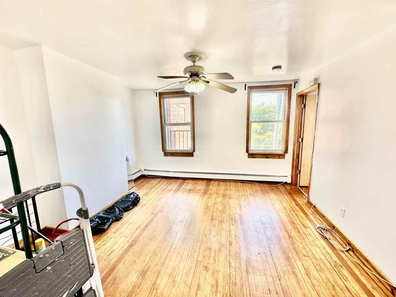 171 Van Winkle Ave #2F - Photo 7 of 10