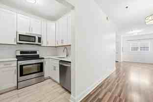 318 54th St #1B - Photo 1 of 1
